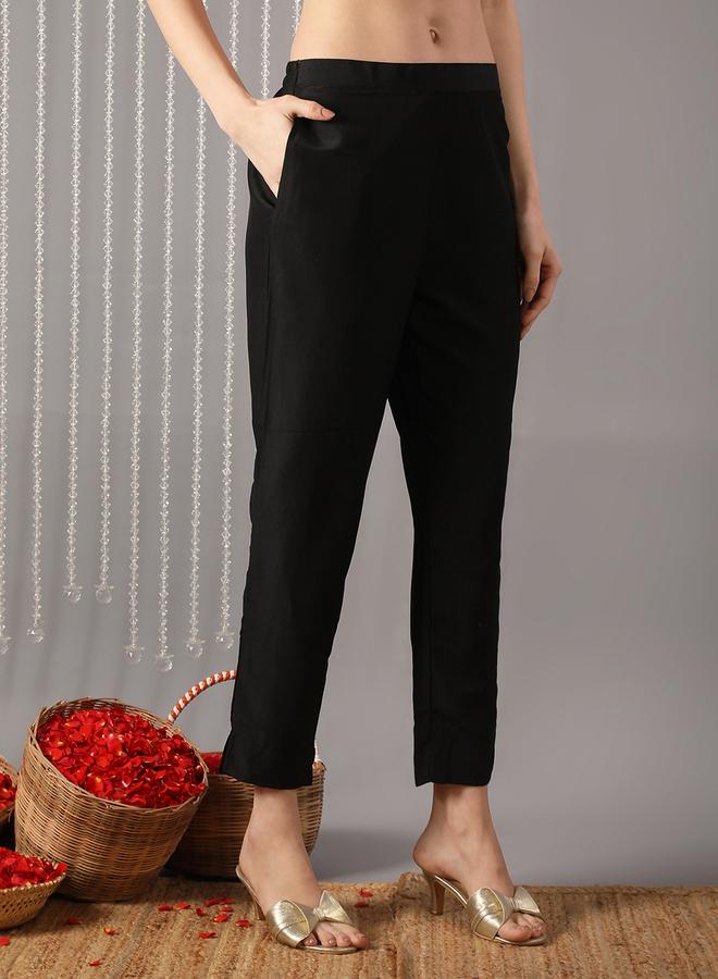 globus Women Black Ethnic Print Straight Kurta with Pant and Dupatta Set - Image 4